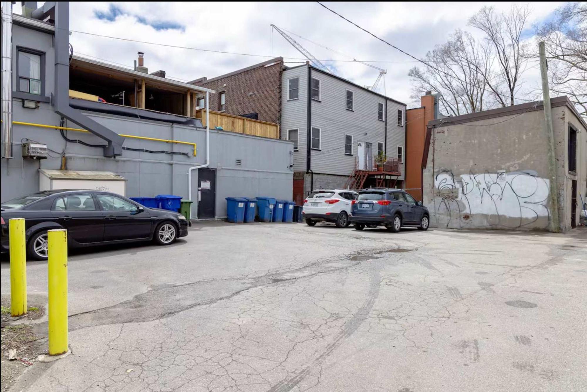 Casa Leslieville - 2br With Lrg Patio Toronto